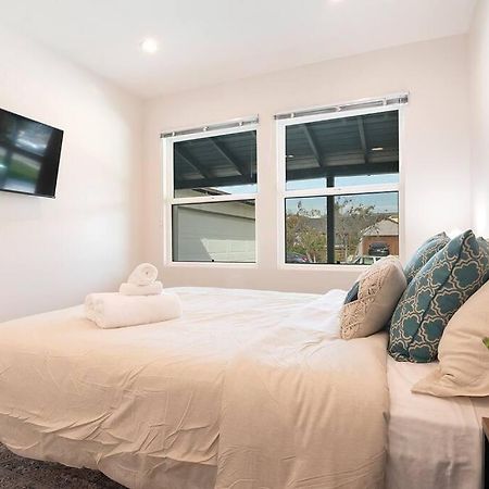 Beautiful 3 Bed 1 Bath Designer Home + Hot Tub 洛杉矶 外观 照片
