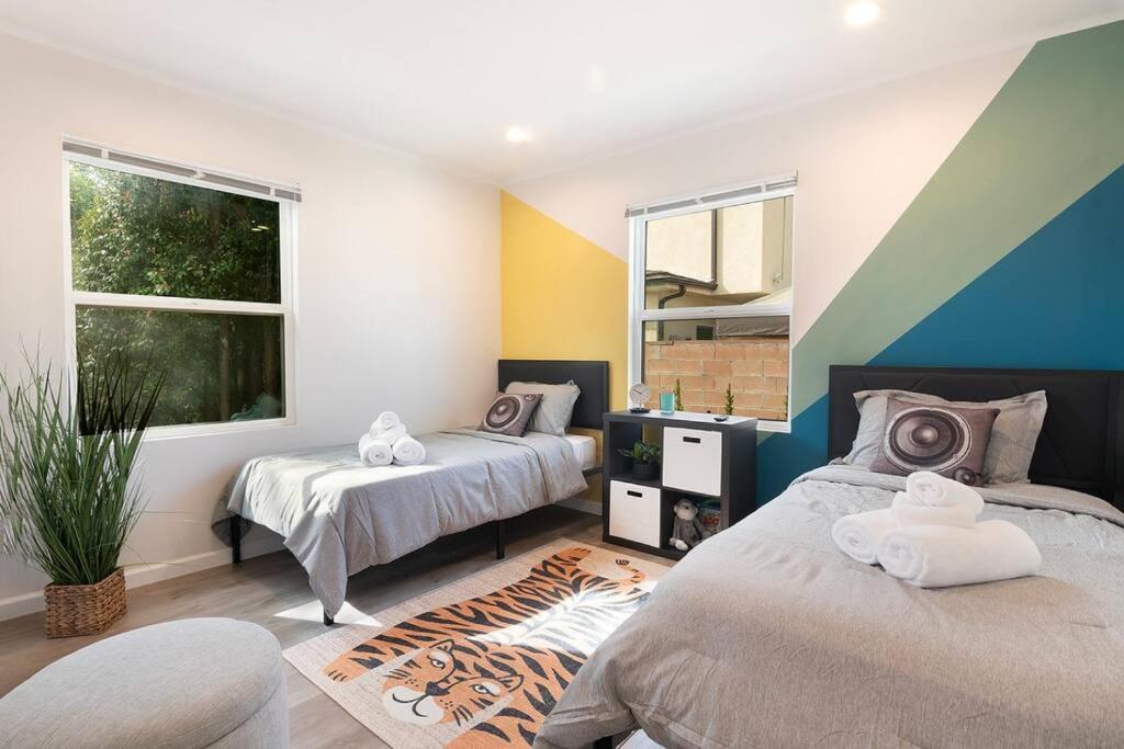 Beautiful 3 Bed 1 Bath Designer Home + Hot Tub 洛杉矶 外观 照片