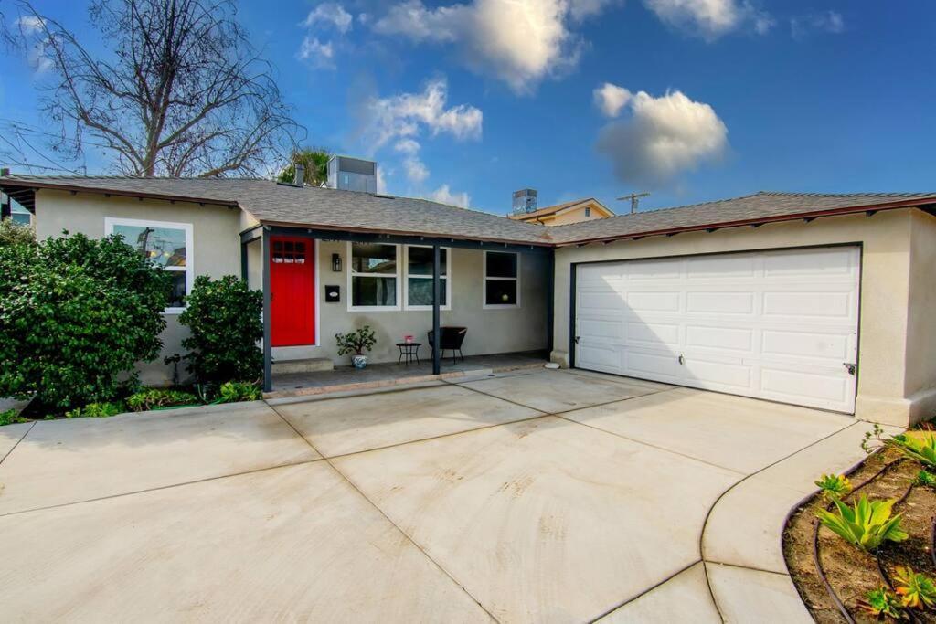 Beautiful 3 Bed 1 Bath Designer Home + Hot Tub 洛杉矶 外观 照片